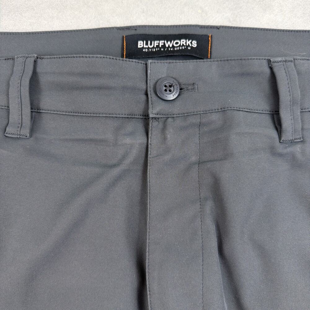 Bluffworks Ascender Chino Pants Mens 36x30 Gray Tailored Fit Travel Made In USA - Picture 2 of 9